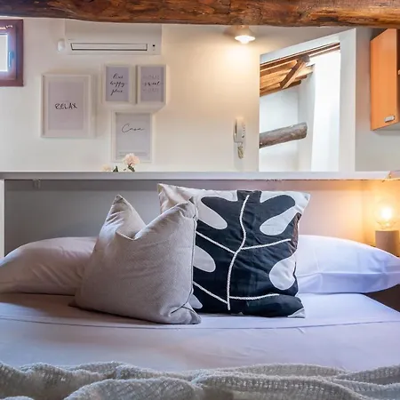 Colours 10 M Away Piazza Del Campo Siena