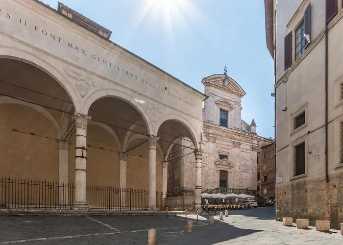 Colours 10 M Away Piazza Del Campo *